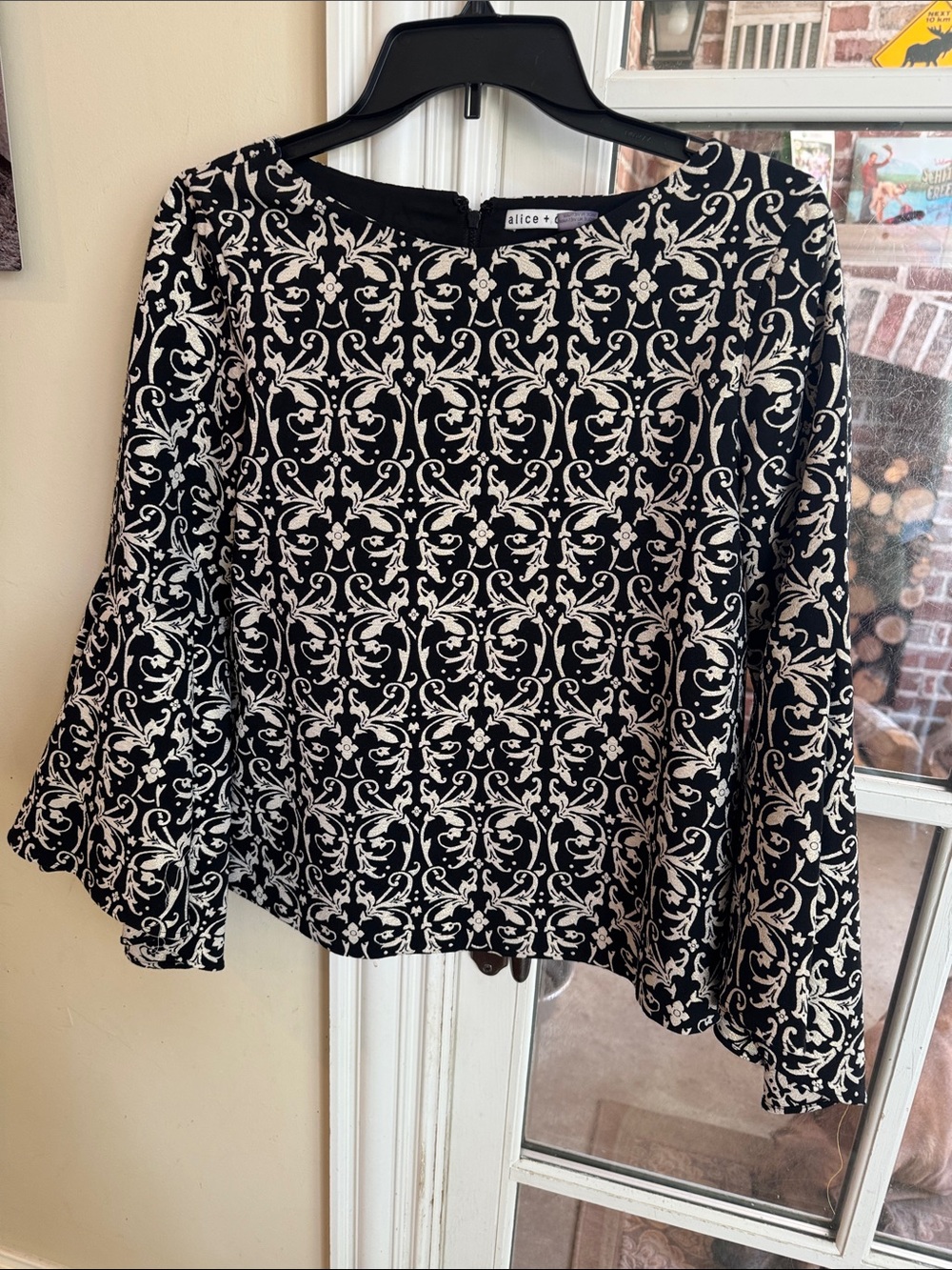 Alice + Olivia Black and White Scroll-Print Long Sleeve Blouse